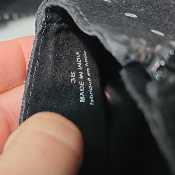 Free People Women Stud Black SuedeAnkle Boots Shoes Moto 38/7-7.5 - Picture 11 of 12